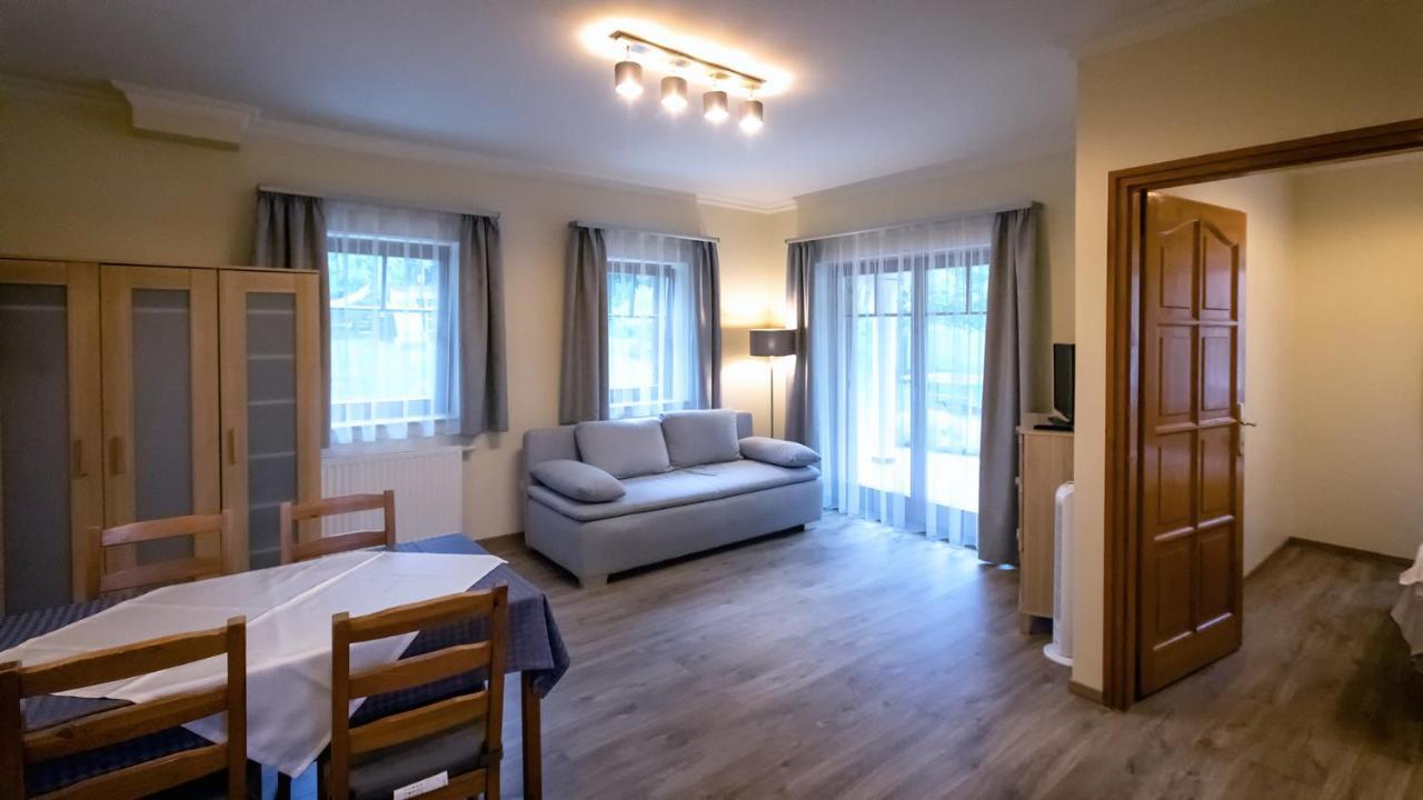 Ozkut Apartmanhaz Olmod Экстерьер фото